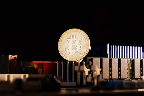 比特币挖矿难度大幅调升，或成币价回暖先兆
