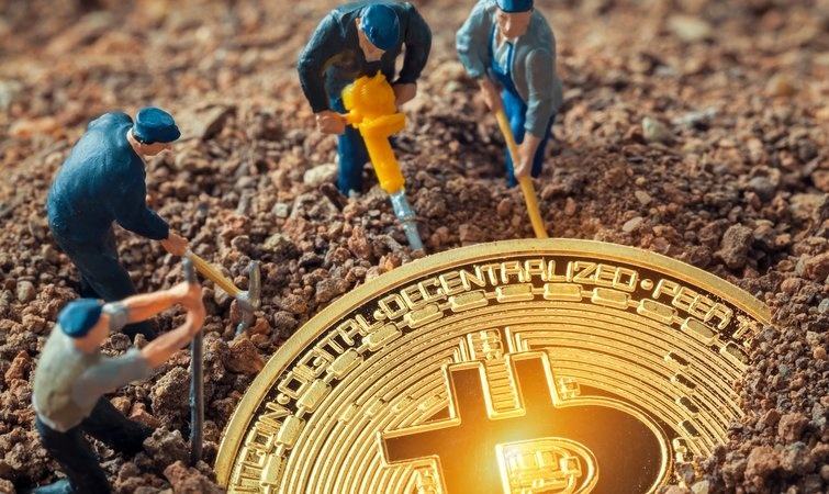 比特币连环爆仓价格遭腰斩，矿难提前来临？