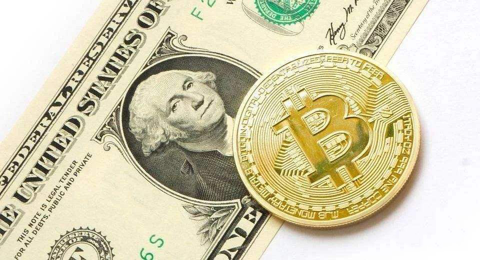 Under the dangerous wall, the digital dollar "accelerates"