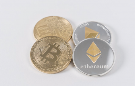 10万个BTC涌入以太坊网络，DeFi高收益正在加速吸引BTC持有者