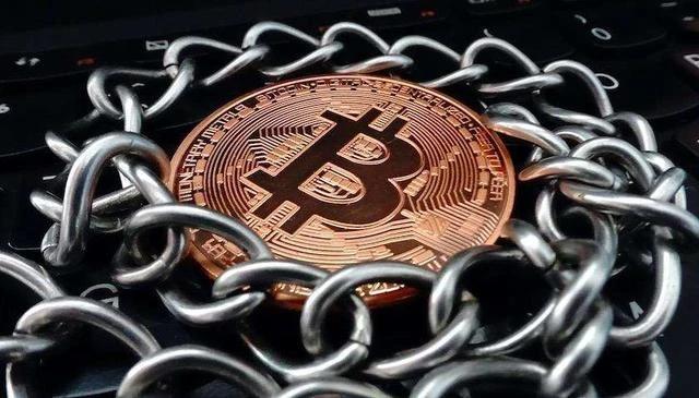 BTC、ETH链上交易量同步新高、通道震荡上扬低多策略