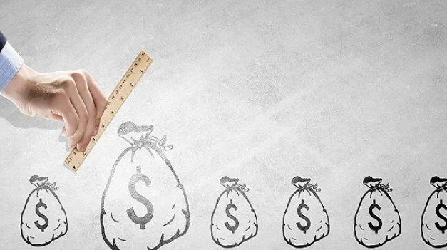 观察：比特币价格在一天和一周通常低开高走