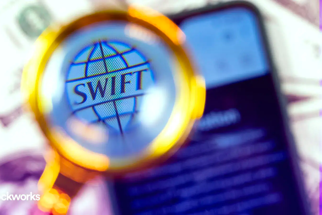 Swift成功开展一系列区块链试点，探索通证资产的创新潜力