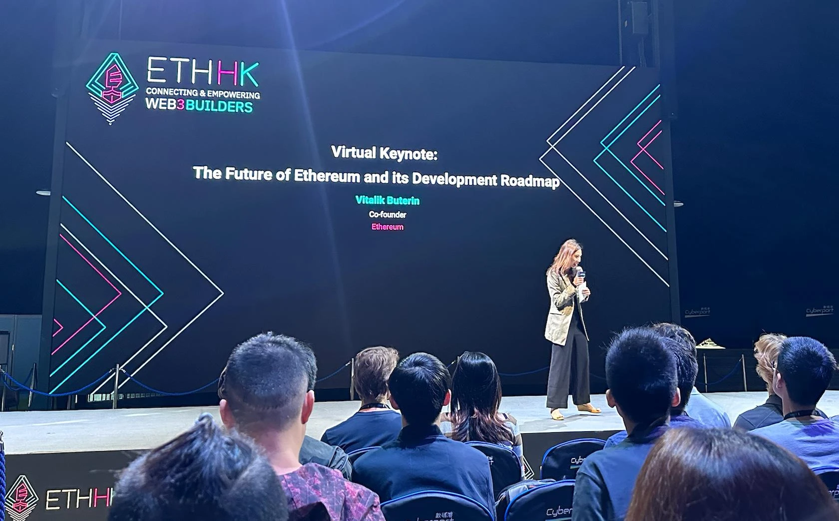ETH HK Vitalik最新演讲：以太坊的挑战与新机遇