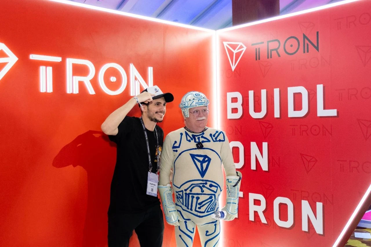 TRON ra mắt tại Singapore TOKEN2049